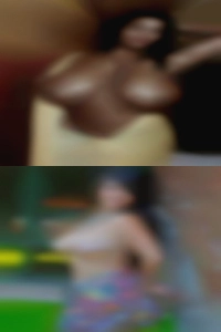 karrieliner, mature women
